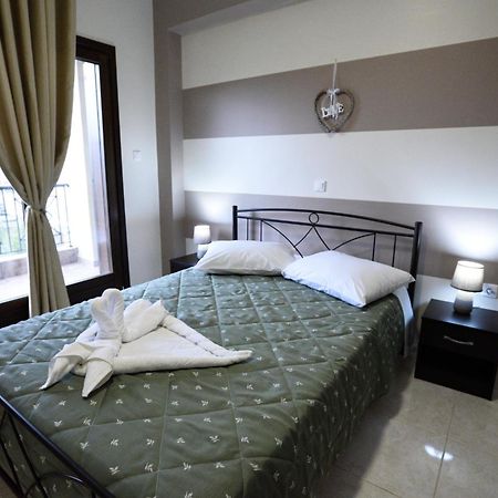 San Giorgio Luxury Apartments Ierissos Exterior photo